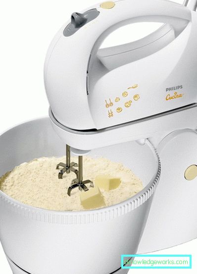 Cosa rende un frullatore diverso da un mixer? Cosa rende un frullatore diverso da un mixer?