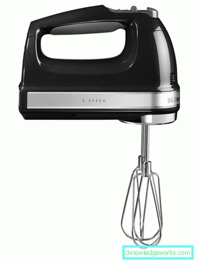 Cosa rende un frullatore diverso da un mixer? Cosa rende un frullatore diverso da un mixer?
