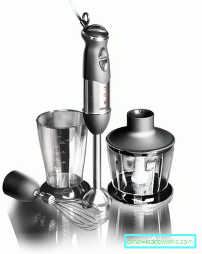 Cosa rende un frullatore diverso da un mixer? Cosa rende un frullatore diverso da un mixer?