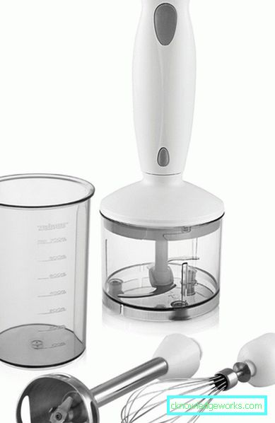 Cosa rende un frullatore diverso da un mixer? Cosa rende un frullatore diverso da un mixer?