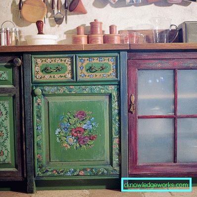 Decoupage mobili da cucina Decoupage mobili da cucina