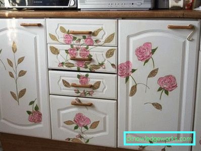 Decoupage mobili da cucina Decoupage mobili da cucina