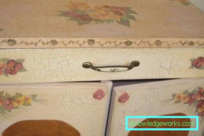 Decoupage mobili da cucina Decoupage mobili da cucina