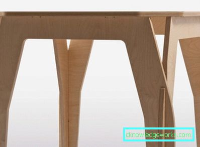 Sedia per bambini e tavolo con le proprie mani Sedia per bambini e tavolo con le proprie mani