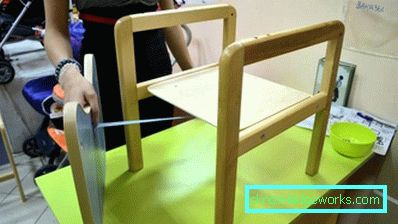 Sedia per bambini e tavolo con le proprie mani Sedia per bambini e tavolo con le proprie mani
