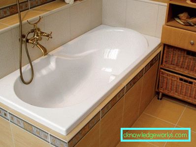 Gabinetto sotto il bagno - 84 foto di un elegante travestimento di armadi e scaffali