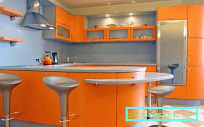 Combinazione di 85 colori all'interno
