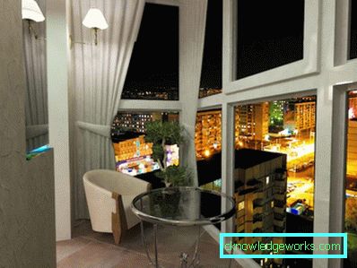 Come realizzare un balcone in stile moderno
