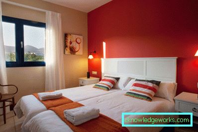 120-Colore rosso all'interno