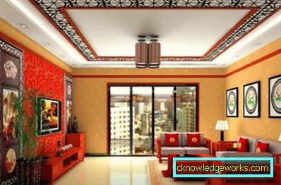 Foto: decorazione rossa di un soffitto a più livelli