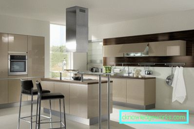 267-Elegante cucina color champagne