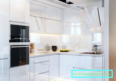 Area design cucina di 8 metri quadrati. metri con frigo Area design cucina di 8 metri quadrati. metri con frigo