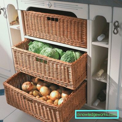 Area design cucina di 8 metri quadrati. metri con frigo Area design cucina di 8 metri quadrati. metri con frigo