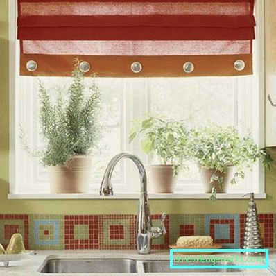 Design della cucina con una finestra - 50 foto interne