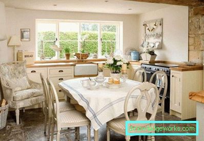 Design della cucina con una finestra - 50 foto interne