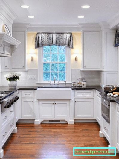 Design della cucina combinato con il soggiorno