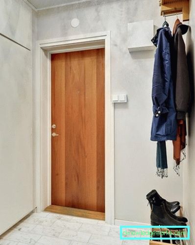 Progettazione di un corridoio quadrato nell'appartamento - foto reali Progettazione di un corridoio quadrato nell'appartamento - foto reali