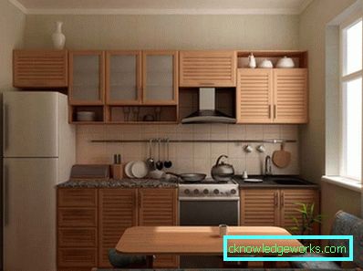 Progetta una piccola cucina di 7 quadrati. m con frigo Progetta una piccola cucina di 7 quadrati. m con frigo
