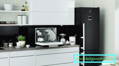 Frigorifero Electrolux a due camere con sistema No Frost Frigorifero Electrolux a due camere con sistema No Frost