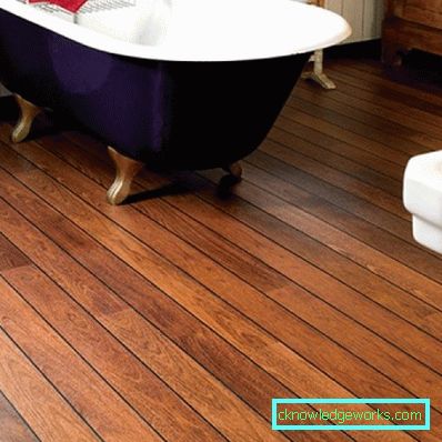 Bagno impermeabilizzante sotto le piastrelle