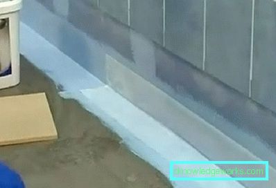 Bagno impermeabilizzante sotto le piastrelle