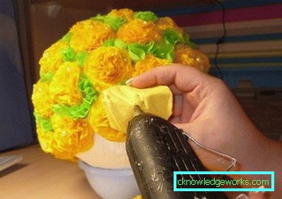 Sottigliezze di funzionamento della pistola per colla a caldo Sottigliezze di funzionamento della pistola per colla a caldo