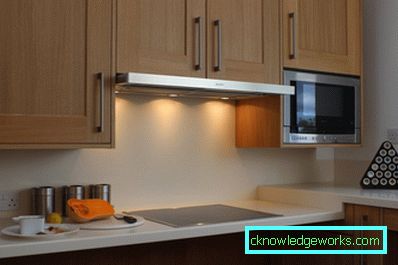 Come scegliere un cappuccio in cucina? Suggerimenti professionali Come scegliere un cappuccio in cucina? Suggerimenti professionali