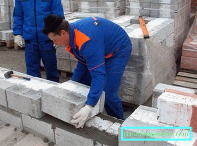 Colla per blocchi di silicato di gas: come scegliere e come usare? Colla per blocchi di silicato di gas: come scegliere e come usare?