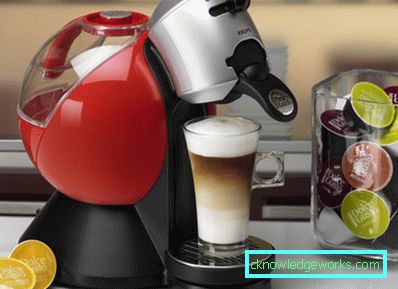 Macchine da caffè di diversi colori Macchine da caffè di diversi colori