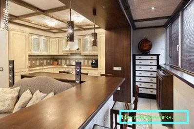 Cucina sul balcone o loggia