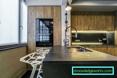 Cucina sul balcone o loggia