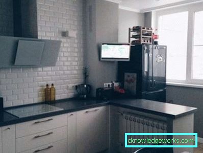 Cucina sul balcone o loggia
