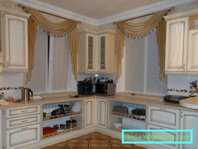 328-Cucina con balcone - come combinare