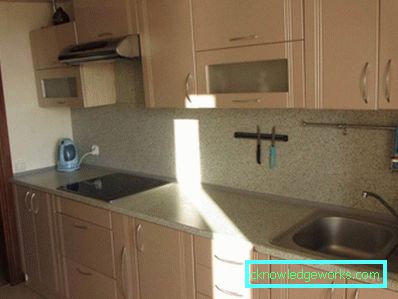 328-Cucina con balcone - come combinare