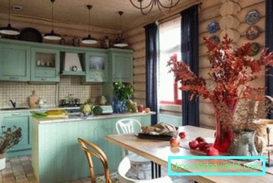 Cucina in una casa di legno - finitura