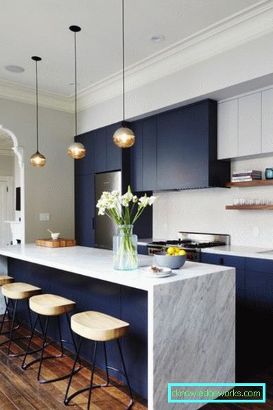 Cucina in blu