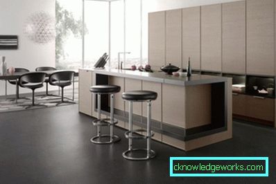 Cucina con un bar Cucina con un bar