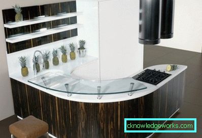 Cucina con un bar Cucina con un bar