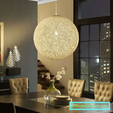 Lampadario a 121 fili