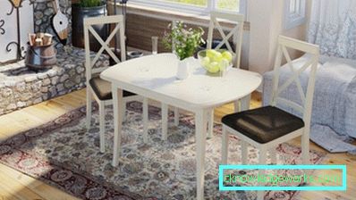 Tavolini pieghevoli per una piccola cucina Tavolini pieghevoli per una piccola cucina