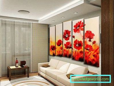 Dipinti modulari all'interno del soggiorno sul divano - idee fotografiche