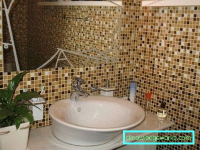 11-Mosaico all'interno del bagno