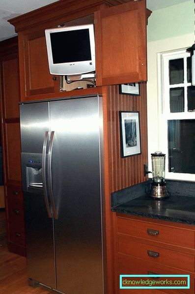 Posso mettere la TV sul frigorifero Posso mettere la TV sul frigorifero