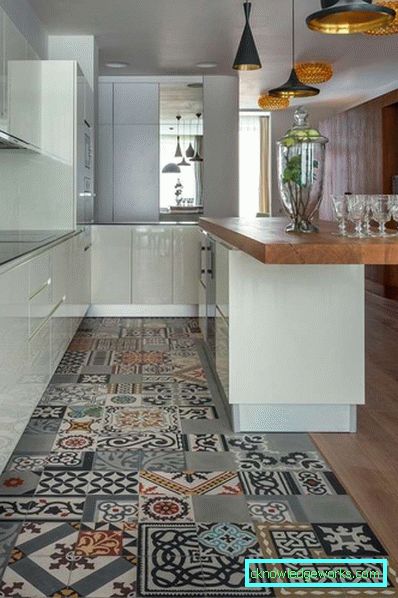 Piastrelle per pavimento per la cucina - foto nell'interno