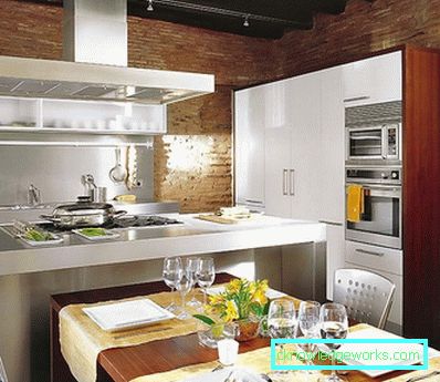 Armadi da cucina Armadi da cucina