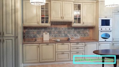 Armadi da cucina Armadi da cucina