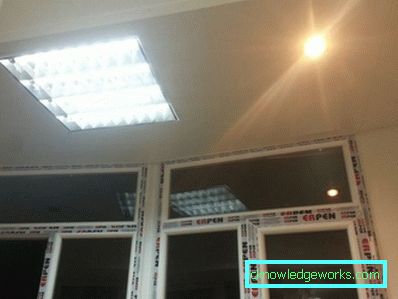 210-Illuminazione sul balcone: fuori