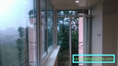 210-Illuminazione sul balcone: fuori