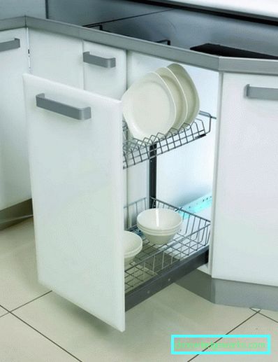 Armadi da cucina Armadi da cucina