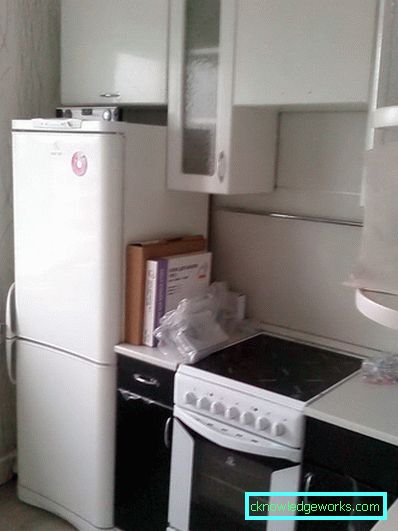 Armadi da cucina Armadi da cucina